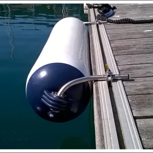 Soportes inox (tubo Ø:20) con Defensa de 1-1,20 ó 1,30 mts reforzada